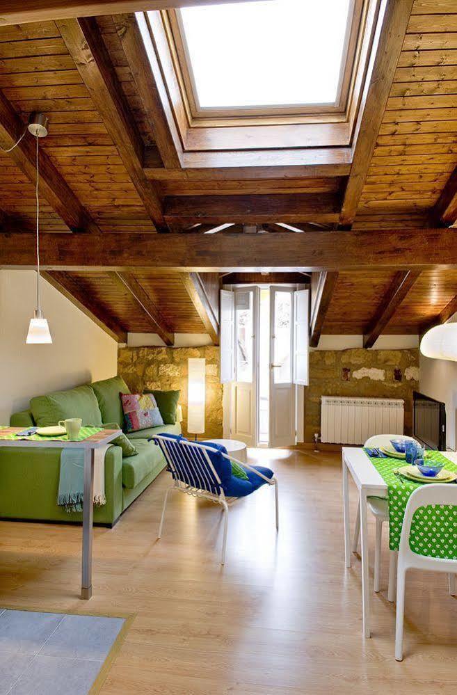 Apartamentos Turisticos Los Zapatos Morados Haro Exteriér fotografie